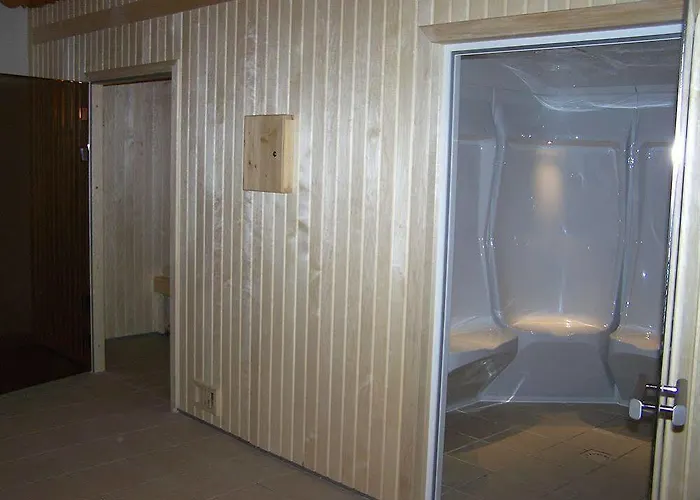 Aparthotel De L'adonis 4*