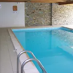 De L'adonis 4* Les Bruyères
