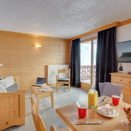 De L'adonis Appart hôtel