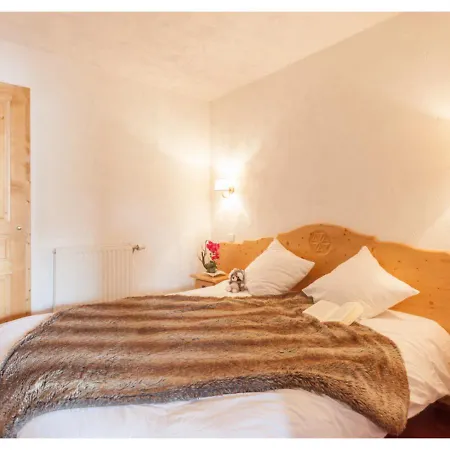 De L'adonis Aparthotel