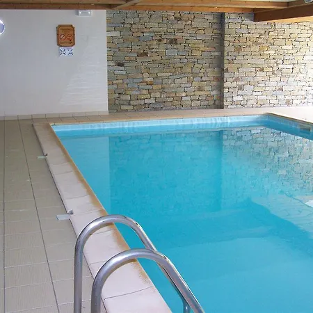 De L'adonis 4* Les Bruyères