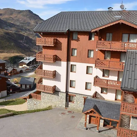 De L'adonis Aparthotel