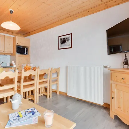 De L'adonis Appart hôtel 4*