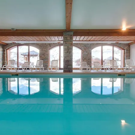 De L'adonis Appart hôtel 4*